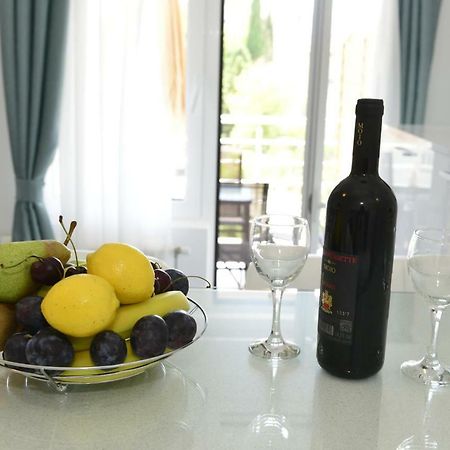 Apartmani Stefanija Тиват Екстер'єр фото