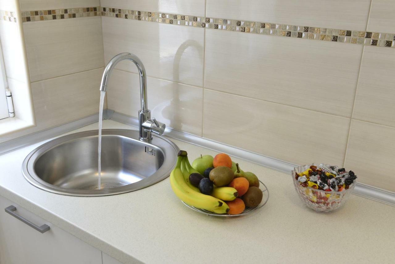 Apartmani Stefanija Тиват Екстер'єр фото