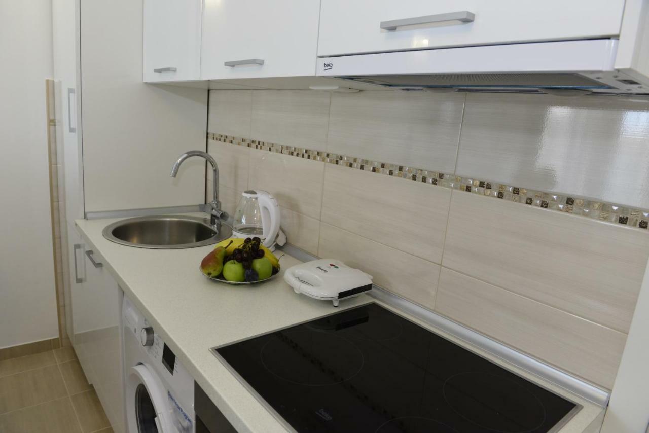 Apartmani Stefanija Тиват Екстер'єр фото