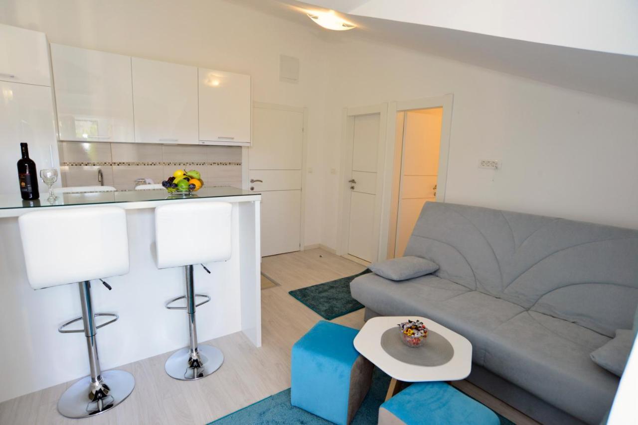 Apartmani Stefanija Тиват Екстер'єр фото